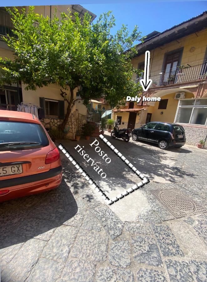 Daly Home Intero Appartamento Mugnano di Napoli المظهر الخارجي الصورة