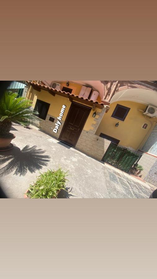 Daly Home Intero Appartamento Mugnano di Napoli المظهر الخارجي الصورة